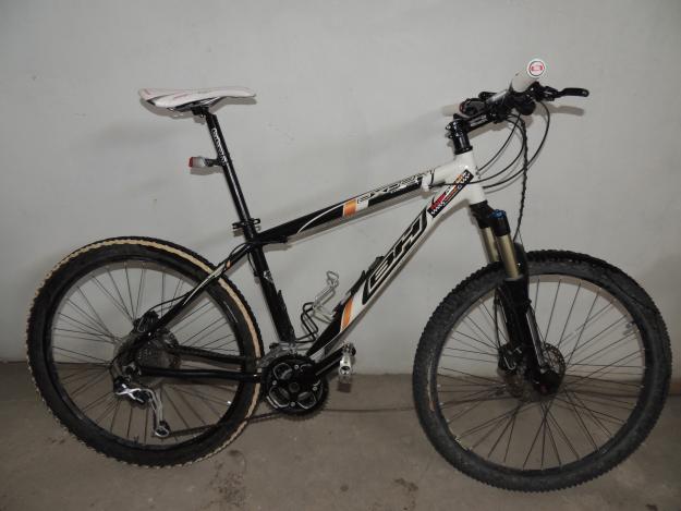 BH Expert 7.4  t: S en venta por aumento de altura