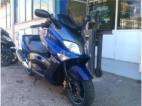 YAMAHA T-Max 500