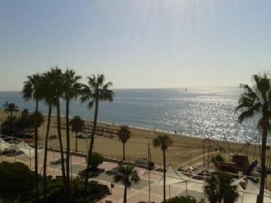Apartamento con 3 dormitorios se vende en Estepona, Costa del Sol