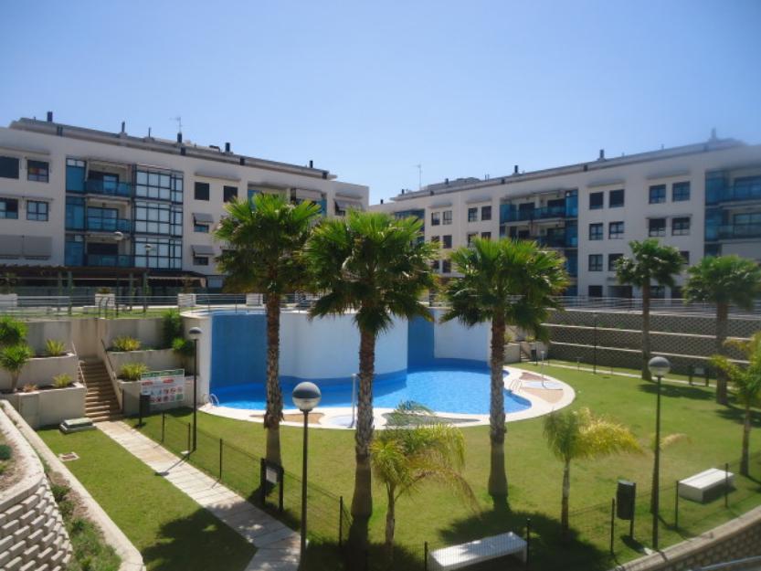 Apartamento de 40 m2 + 20 m2 de terraza en Santa Pola