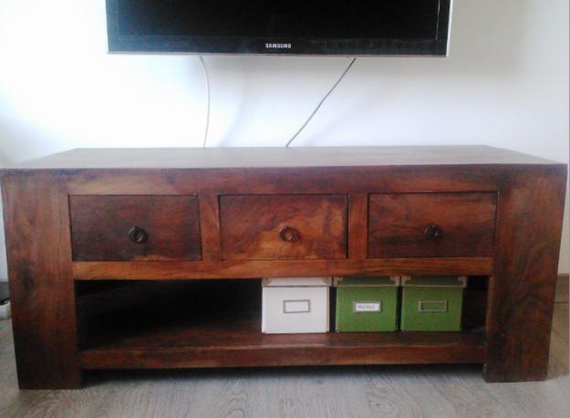 Conjunto mobiliario colonial libreria y mueble tv