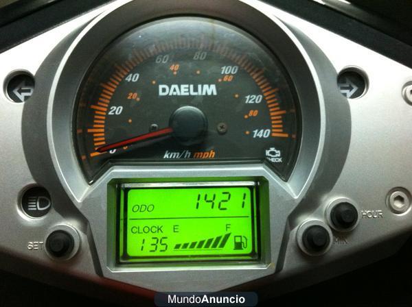 daelim 21 125 fi de 2010, 1400 kms. en garantia