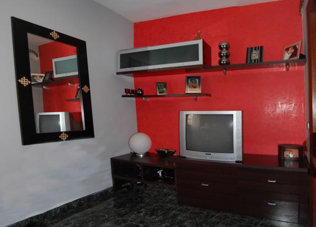 Composición de Mueble + 2 Mesitas + Espejo   +2 Estanterias