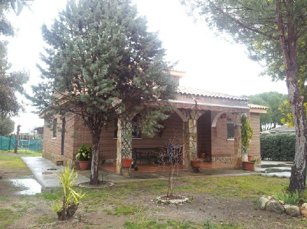 Chalet en Aldea del Fresno