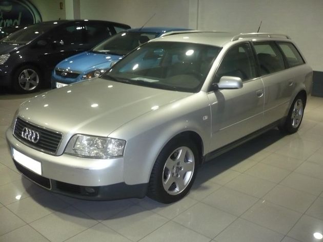 AUDI A4  AVANT 2.0TDI