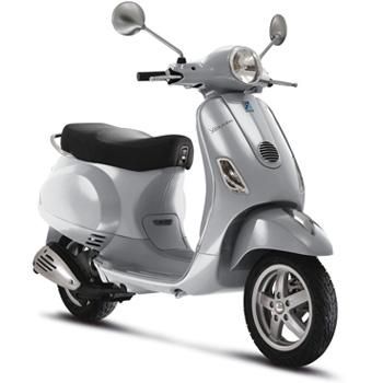 Vendo Vespa 125 LX 4T año 2008 último modelo.