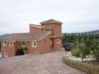 Chalet con 4 dormitorios se vende en Coin - mejor precio | unprecio.es