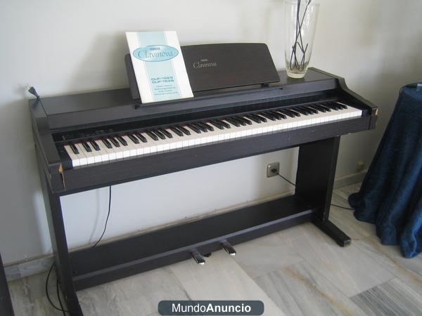 Vendo Yamaha Clavinova CLP 153S.