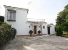 Chalet con 2 dormitorios se vende en Alhaurin el Grande - mejor precio | unprecio.es