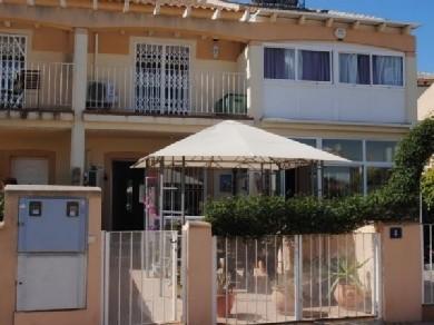 Adosado con 3 dormitorios se vende en Orihuela Costa, Costa Blanca