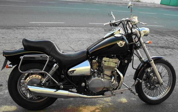 SE VENDE KAWASAKI VULCAN EN500