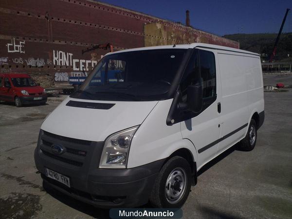 Ford Transit - Año 2007