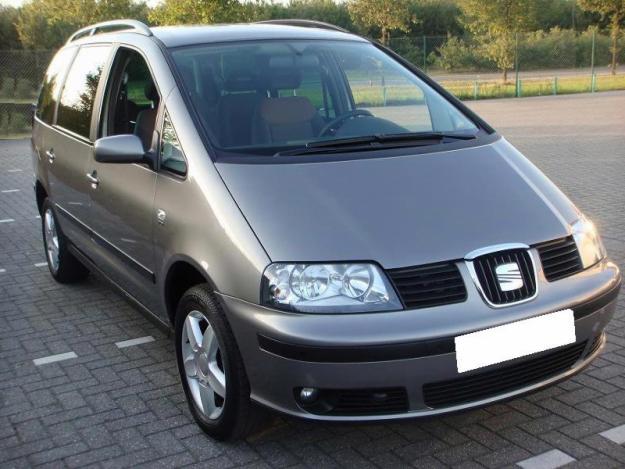 Seat Alhambra 1.9Tdi – 115cv,7P,usado