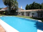 Chalet con 6 dormitorios se vende en Marbella, Costa del Sol - mejor precio | unprecio.es