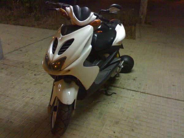 vendo yamaha aerox