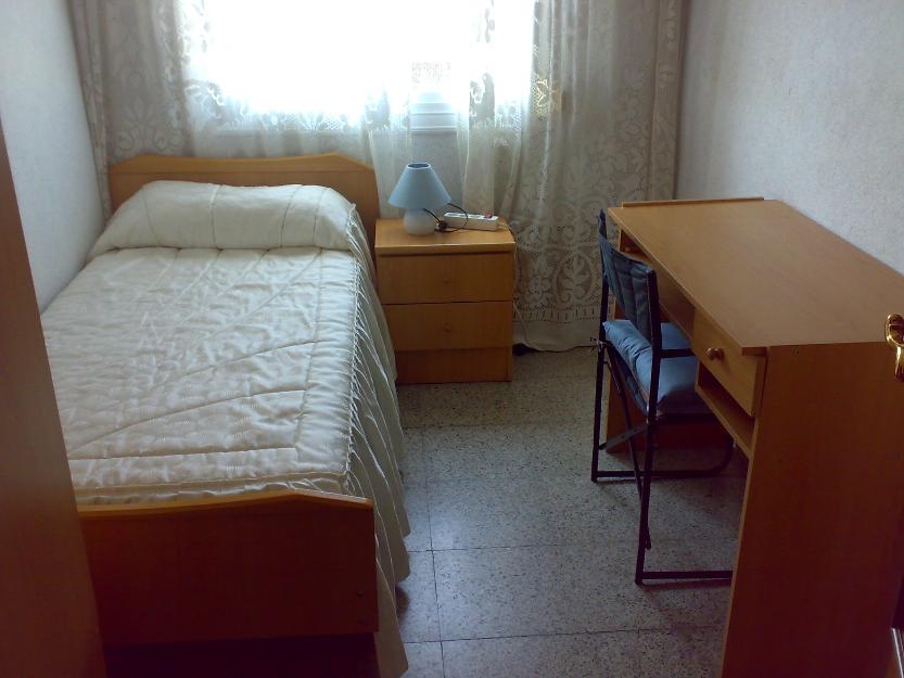 Alquilo habitación