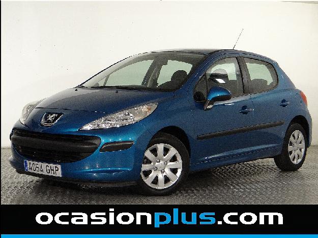 Peugeot 207 Confort 1.4 VTi 16v 95cv 5p, 6.400€