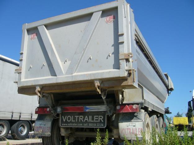 Vendo semiremolque/bañera Voltrailer