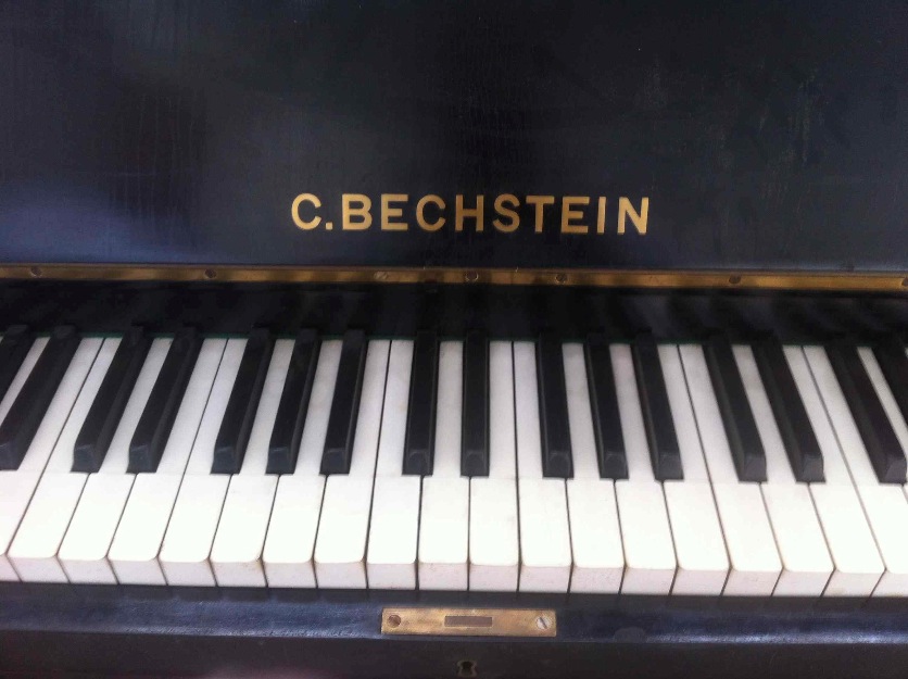 Piano Vertical C. Bechstein año 1889