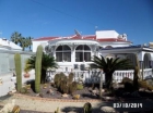 Chalet con 5 dormitorios se vende en Torrevieja, Costa Blanca - mejor precio | unprecio.es