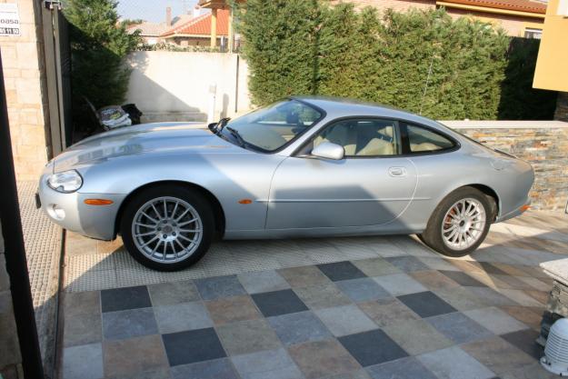 Jaguar XK8