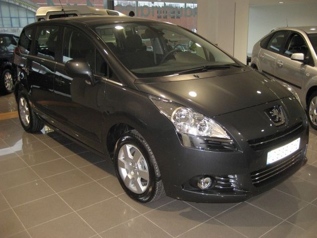 PEUGEOT 308 2.0HDI Premium FAP 140