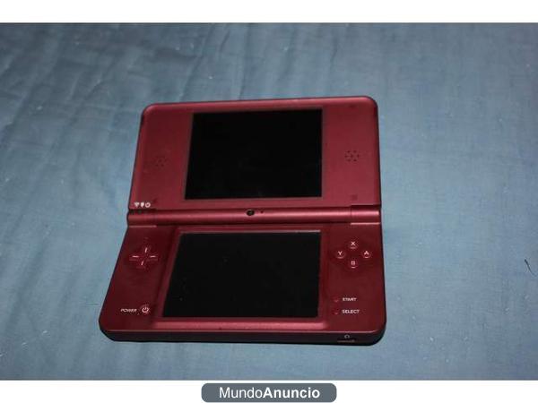 Nintendo DSi XL Rojo + Aceckard 2i + Micro SD 4GB