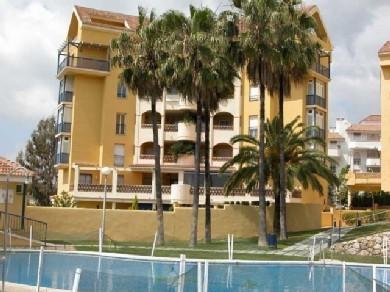 Apartamento con 3 dormitorios se vende en Benalmadena Costa, Costa del Sol