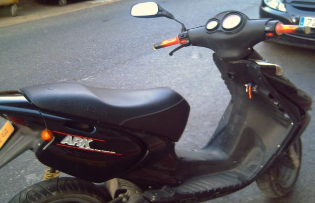 VENDO CICLOMOTOR