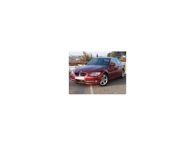 BMW SERIE 3 320I COUPE