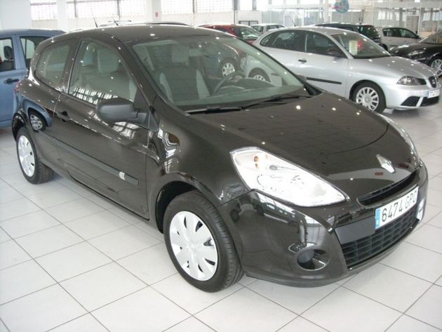 SUZUKI SWIFT  1.3DDIS GL 75