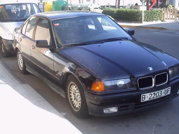 BMW 325 TDS