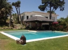 Chalet con 5 dormitorios se vende en Marbella, Costa del Sol - mejor precio | unprecio.es