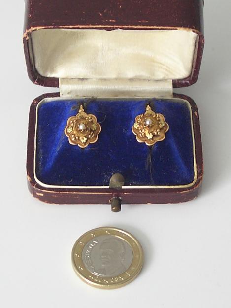 PENDIENTES DE ORO