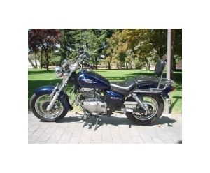 SUZUKI MARAUDER 250