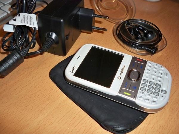 Palm Treo 500v libre con accesorios