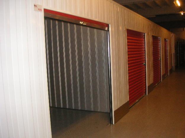 Alquiler de trasteros/almacenes/guardamuebles