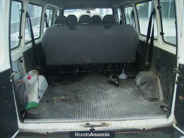 Ford Transit 100 LWB KOMBI9 HRF 2.5D 76