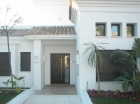Chalet con 5 dormitorios se vende en Marbella, Costa del Sol - mejor precio | unprecio.es