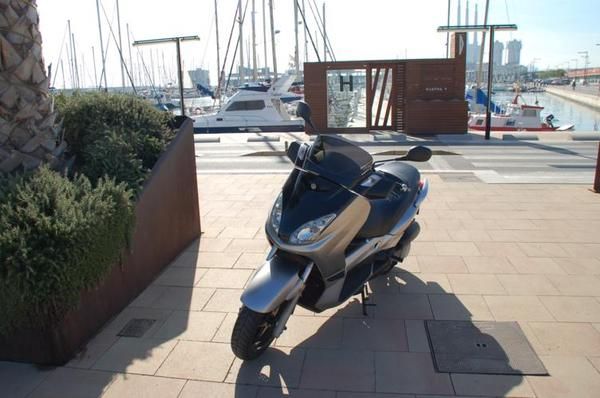 Vendo Yamaha XMAX 250