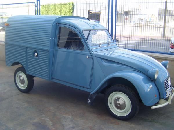 Citroen 2 cv furgoneta