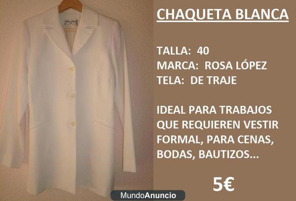 Chaqueta blanca muy elegante de la talla 40 y de la marca Rosa López