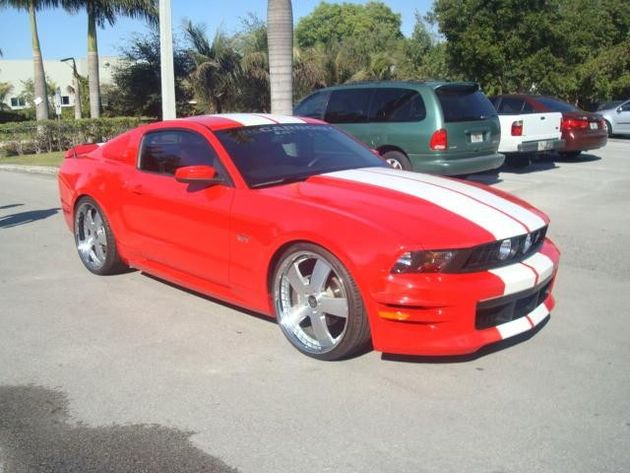 FORD MUSTANG GT V8 2010 PREMIO SEMA