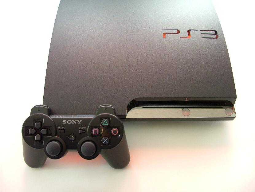 Play station 3 slim 250gb + 6 juegos