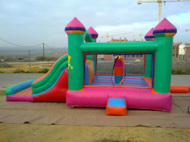 se alquila castillo hinchable de bob esponja con rampa para comuniones