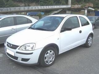 Venta de coche Opel Corsa CDTI Essentia '04 en Arrigorriaga
