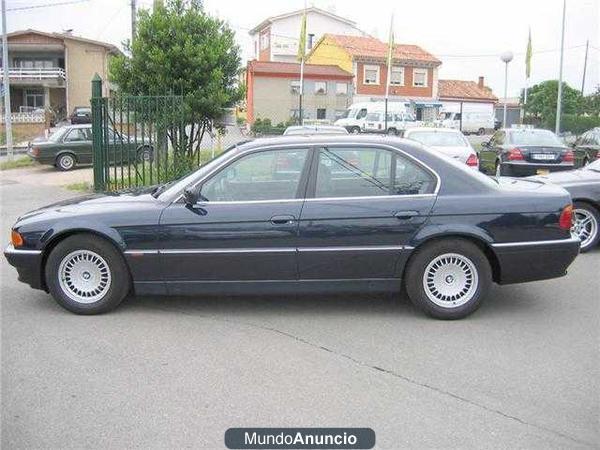 BMW 725 TDS /LIQUIDAMOS/