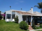 Chalet con 4 dormitorios se vende en Mijas Costa, Costa del Sol - mejor precio | unprecio.es