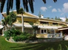 Chalet con 6 dormitorios se vende en Marbella, Costa del Sol - mejor precio | unprecio.es