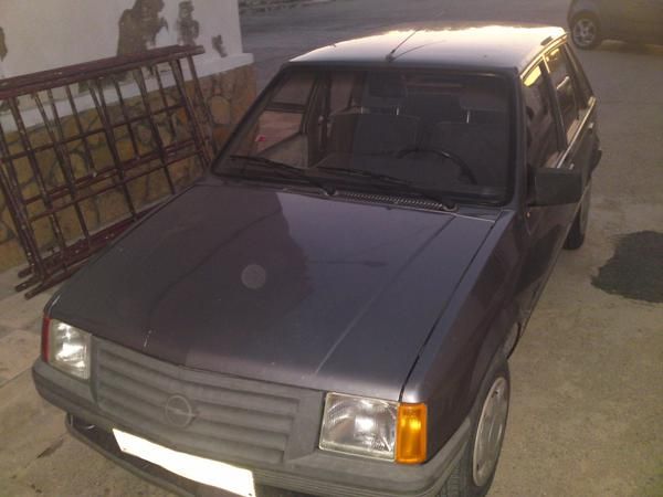 Opel corsa 1.3 gasolina
